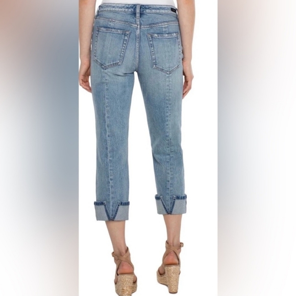 NWT Liverpool Marley Girlfriend Cuffed Low-Rise Distressed Jeans - Picture 2 of 15